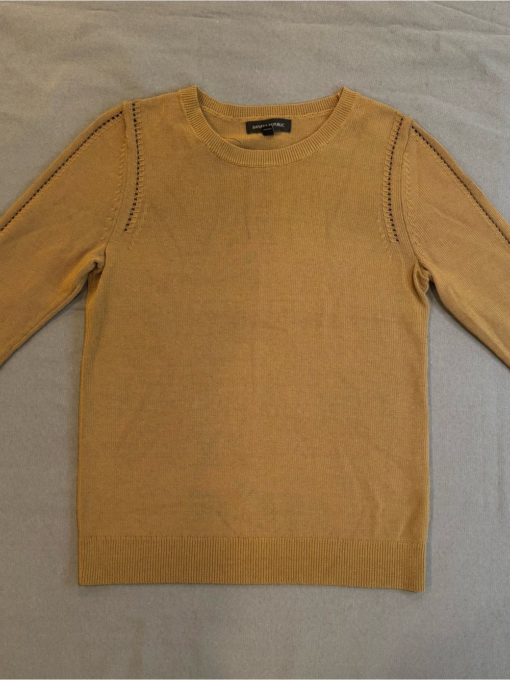 Banana Republic Women's Camel Crew Neck Sweater with Open Knit Detail Size Small